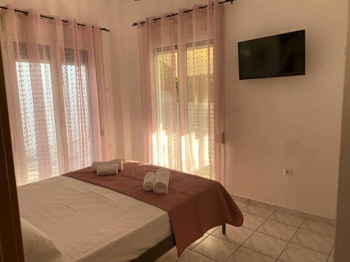Aphrodite Home Athens Exterior photo
